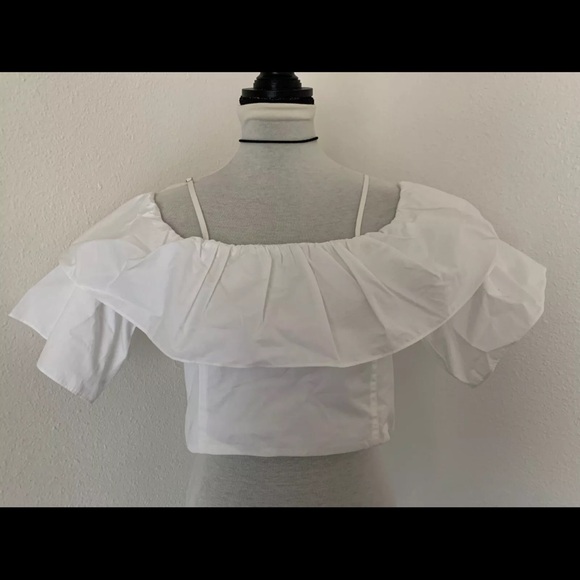 Zara Tops - ZARA Womens Junior Girls Size L White Cropped Top Blouse Short Ruffle Sleeve